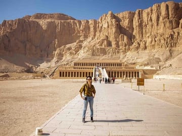 Full Day Cultural Tour of East and West Banks in Luxor
