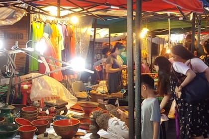 Private Chiang Mai Evening “Street Food” Walking Tour