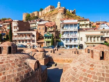 4 Full days in Georgia with private tour, free aiport