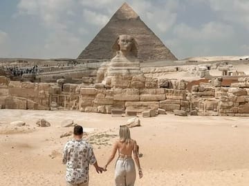 Private Day Trip from Hurghada to Giza Pyramids and Museum