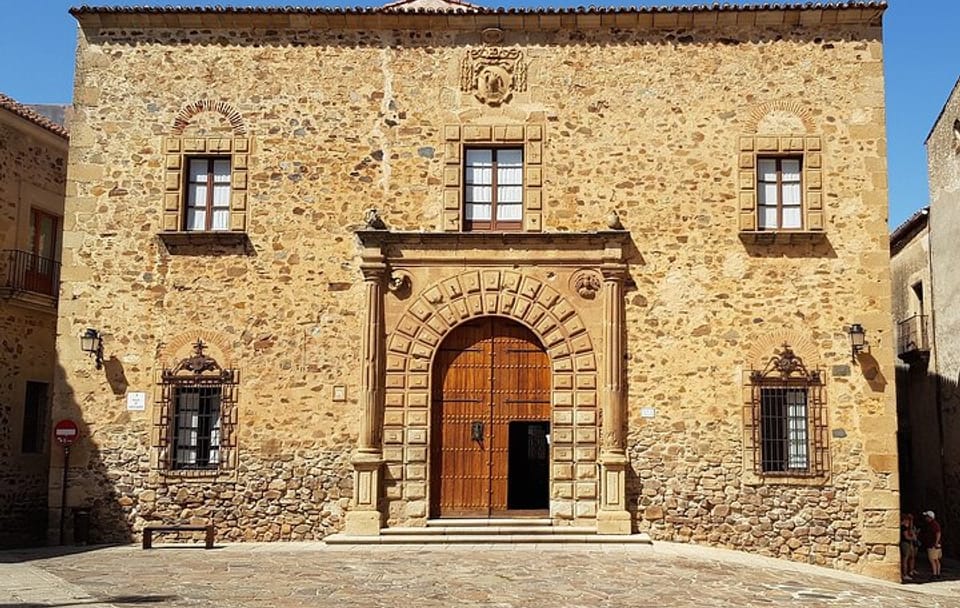 Explore Caceres' Medieval Heritage: Old Town and Cathedral Tour