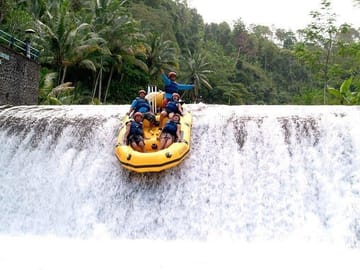 Telaga Waja Rafting