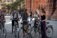 Barcelona Social Bike Tour & Tapas Experience 4