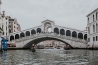 Venice Highlights : City tour and Grand Canal boat Experience 2