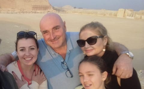 Giza Pyramids and Sphinx Tour with Sakkara and Memphis
