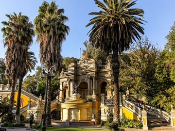 Deluxe Culinary and Wine Tour in Santiago, Chile