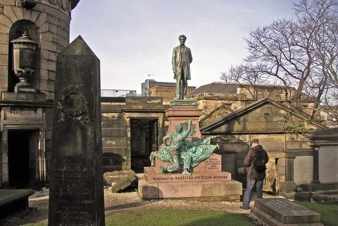 Private Half Day Edinburgh City Tour 7