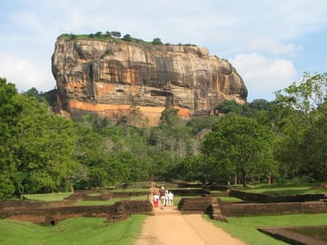 02).Lion Rock