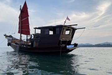 Hua Hin: Siamtara Sunset Sailing Dinner Cruise