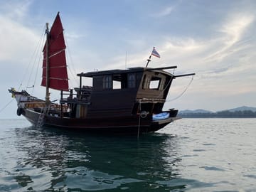 Hua Hin: Siamtara Sunset Sailing Dinner Cruise