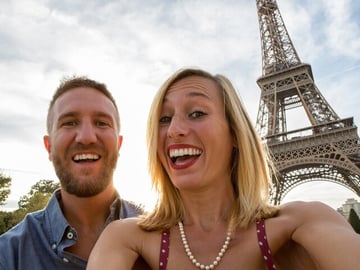 Eiffel Tower Grounds Walk and Seine River Dining Cruise
