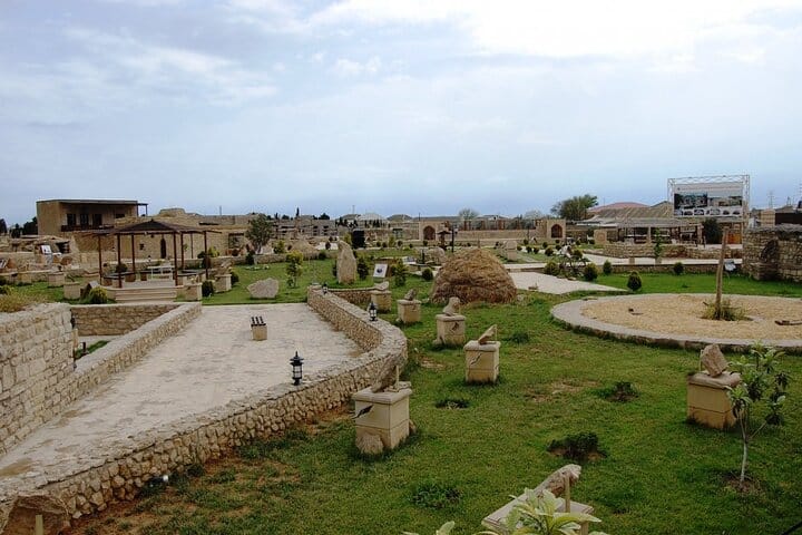 gala archaeological and ehnographical museum-ethnographical tour