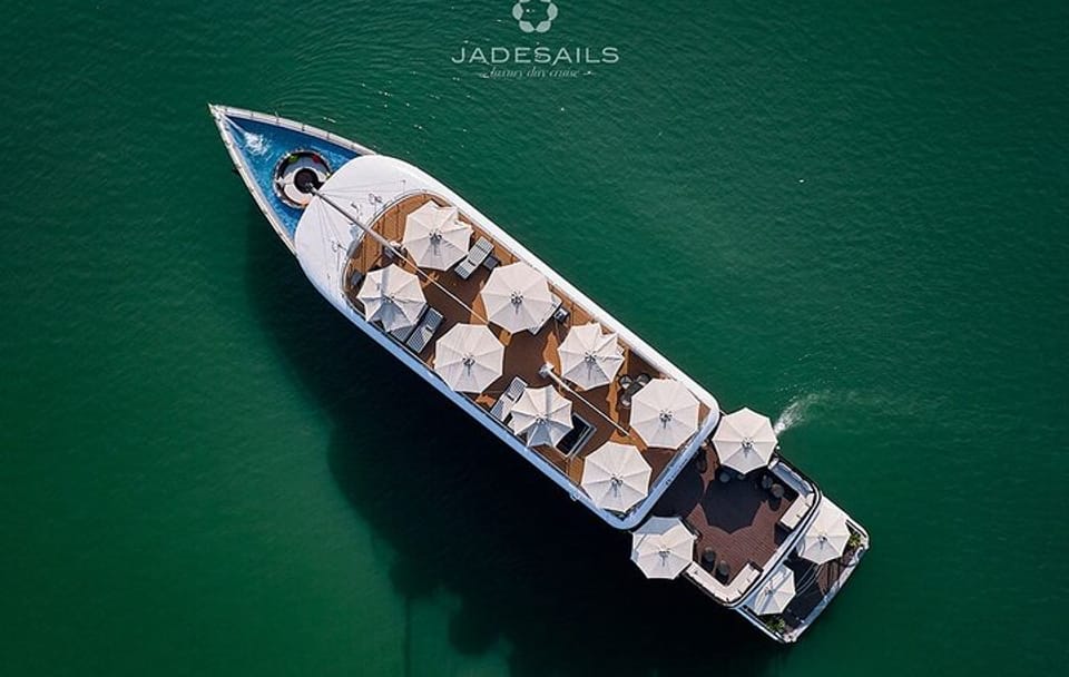 Jade Sails – Best Seller Luxury Day Cruise in Halong & Lan Ha Bay