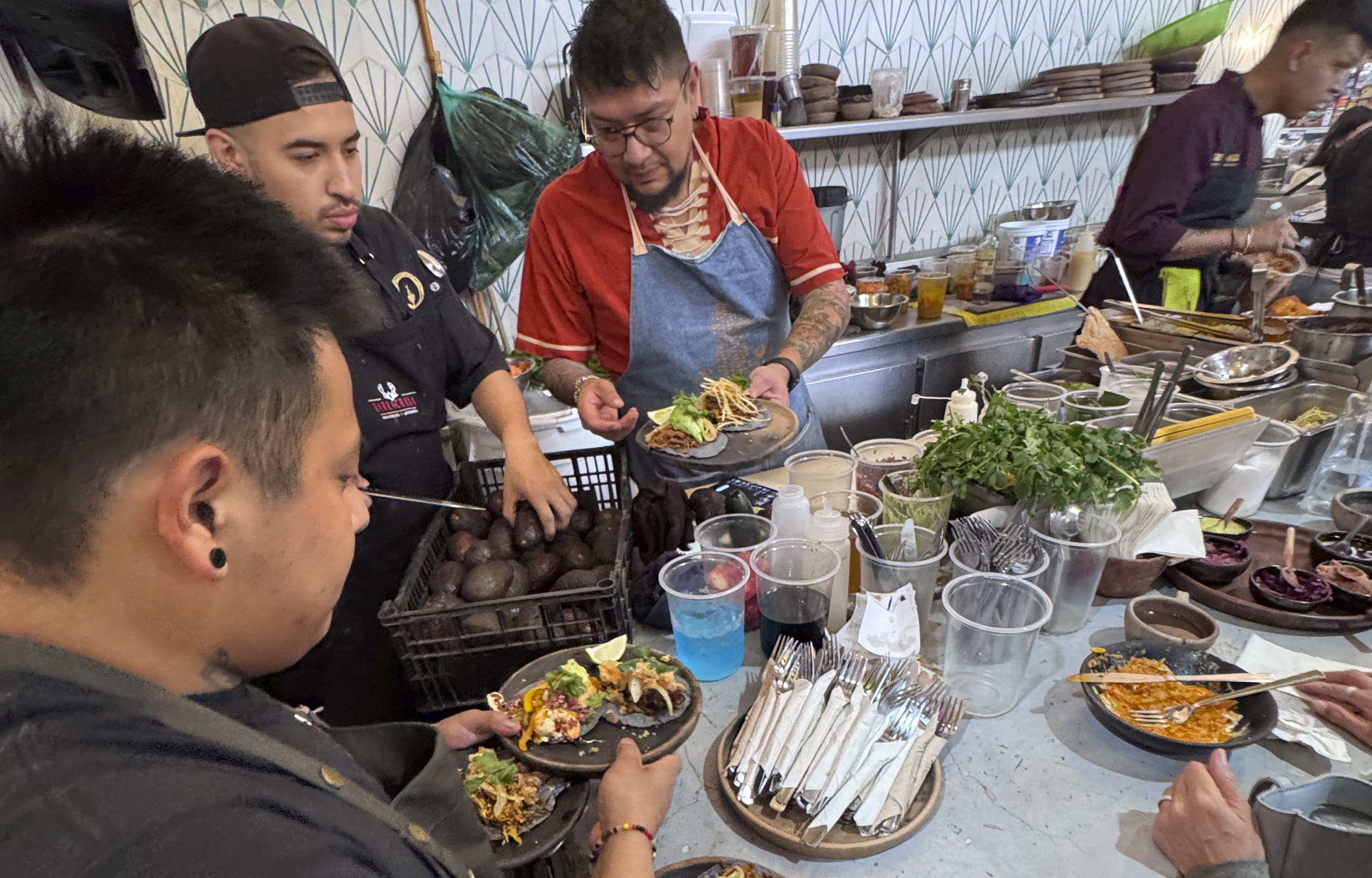 Cooking Class & Frida Kahlo Tour: All-Inclusive Experience