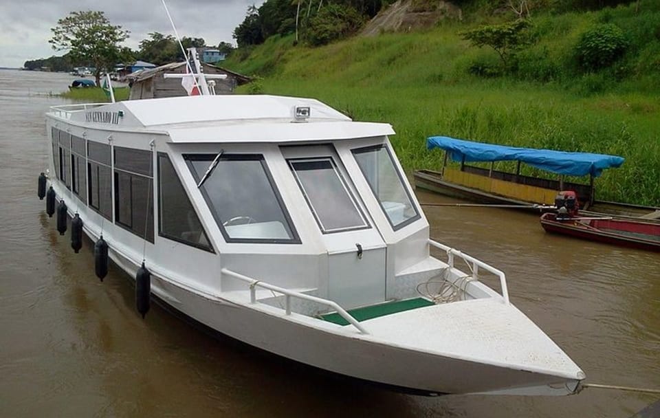 Speed Boat Transfer from Santa Rosa to Iquitos, Peru