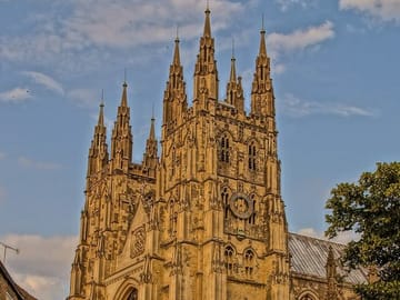 Private 2-Hour Walking Tour of Historic Canterbury