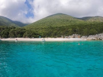 Private Sailing Cruise to Koutsoupia Beach in Cephalonia
