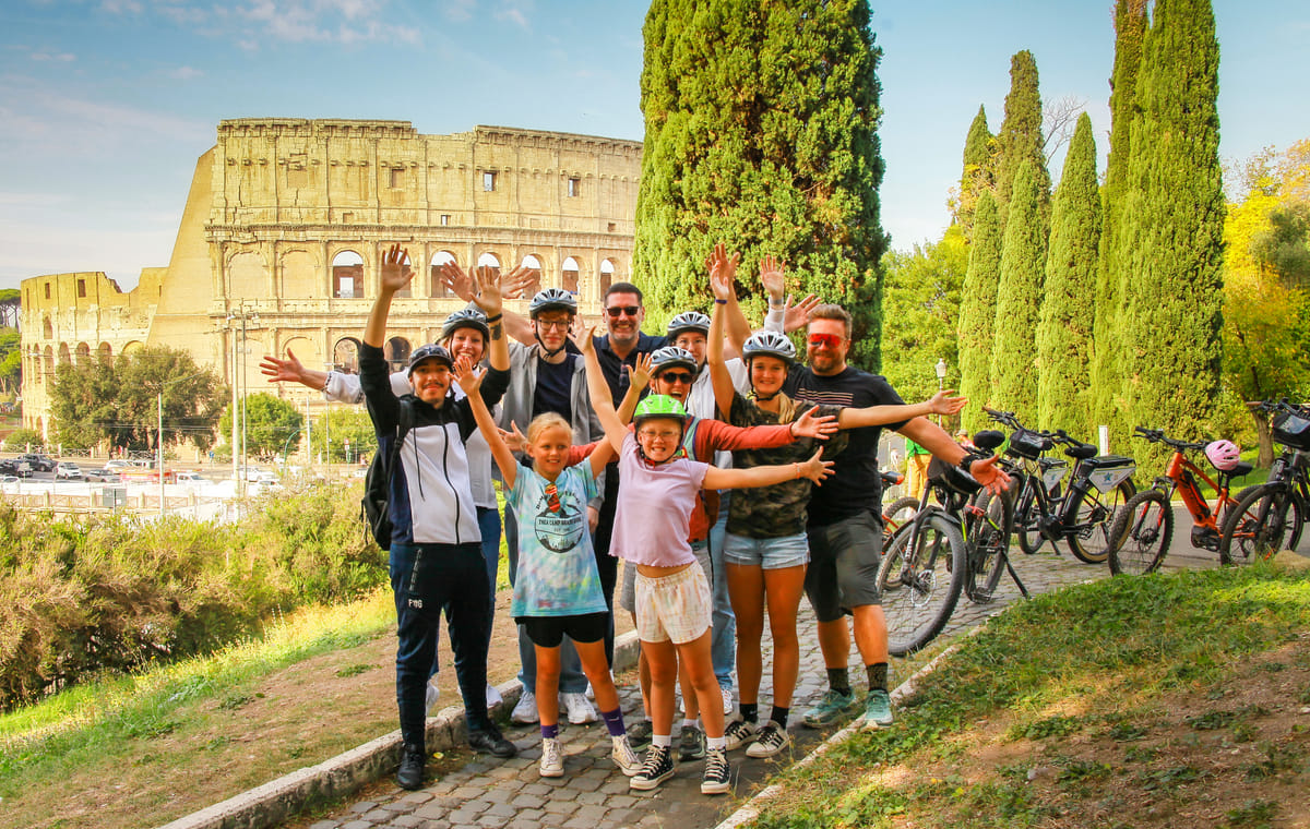 E-Bike Tour of Rome's Iconic Landmarks and Trevi Fountain