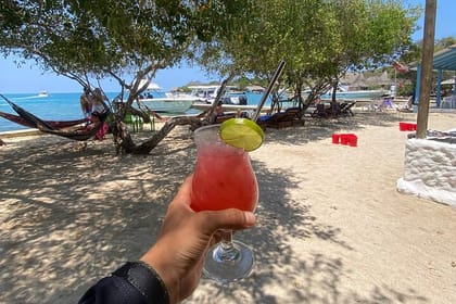 Rosario Islands Private Day – Exclusive VIP Escape