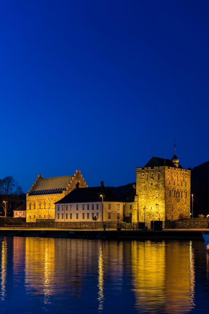 Bergenhus Fortress - Bergen City Sightseeing - Private Guided Tour