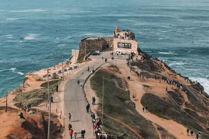 NAZARÉ Big Waves Experience + OBIDOS – Private Tour from Porto