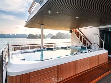 IRIS CRUISE - 5 Star Day Cruise - Halong Bay 1 Day - JACUZZI POOL