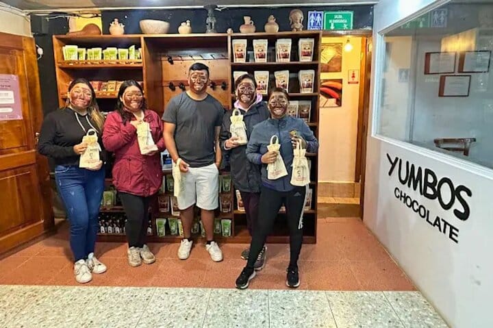 Private Full-Day Mindo Cloud Forest, Butterfly Farm, and Chocolate Tour