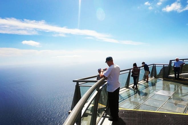 Amazing Skywalk, Cliff & Valleys in Open Roof 4x4 Tour + Dolphins Watching 8