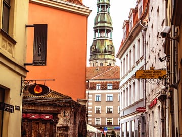 Private Guided Walking Tour of Riga's History and Culture