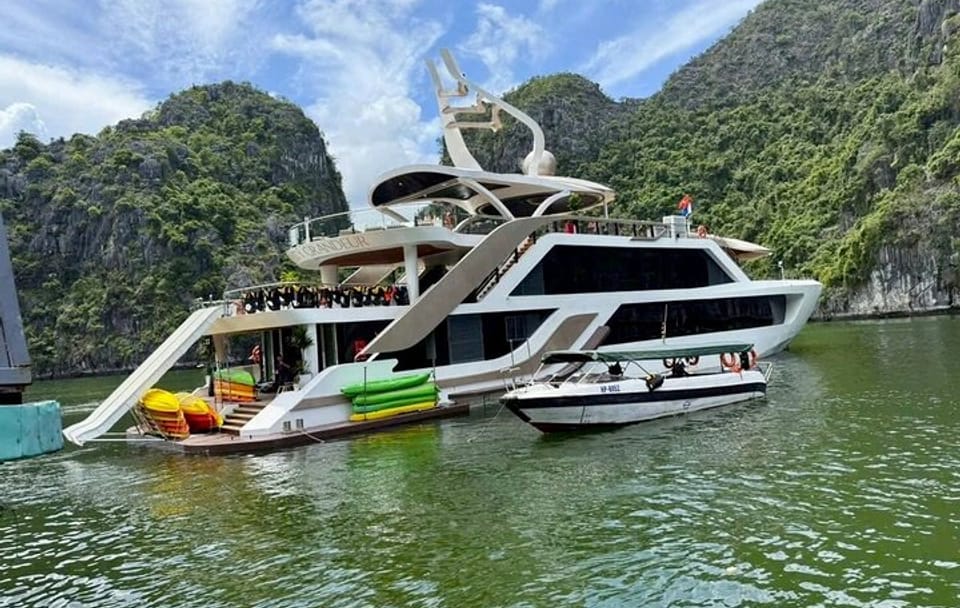 From Hanoi: Luxury Cruise explore Lan Ha Bay & Viet Hai Village