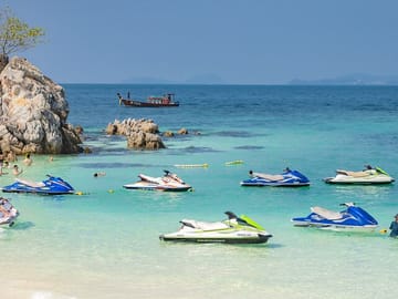 Phi Phi Islands and Khai Island Tour by Sawanu Catamaran