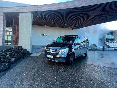 Fire & Ice Luxury Escape – Private Blue Lagoon Experience (1–6 Passengers)