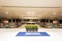 Business Lounge Bar