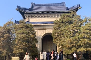 Private Day Tour of Nanjing's Historical Highlights