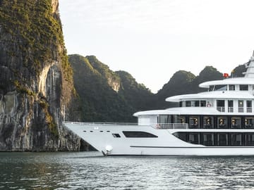 Ha Long Bay Luxury Cruise by Sea Octopus from Hanoi by Expressway