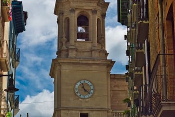 Pamplona Walking Tour: Explore Bull Run History and Legends