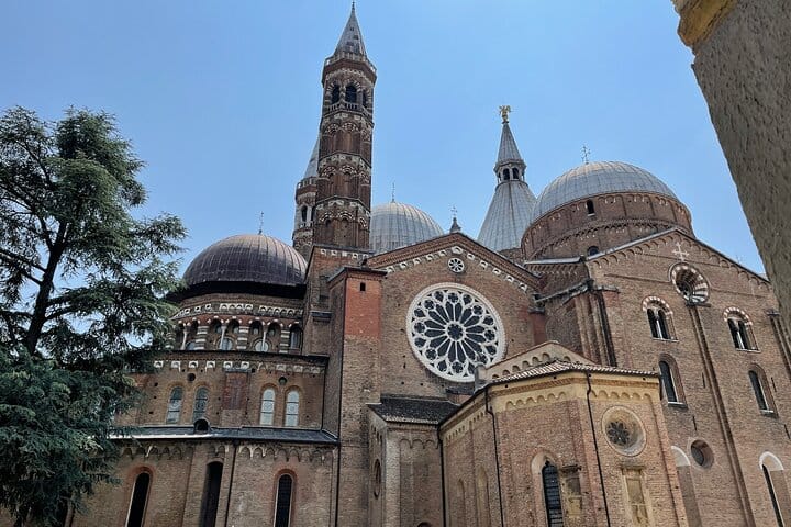 Padua Private Walking Tour with Local Guide