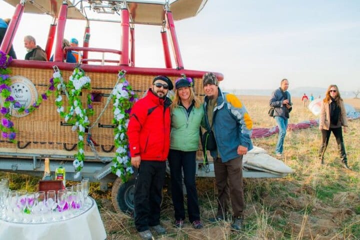 Goreme Hot Air Balloon Tour: Sunrise Flight Over Cappadocia
