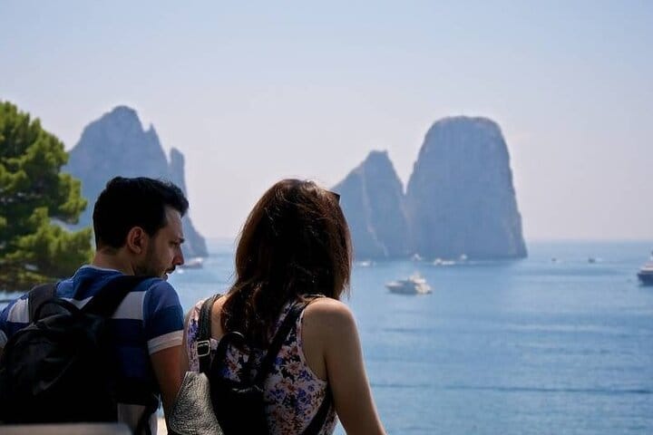 Discover Sorrento Coast and Capri 5