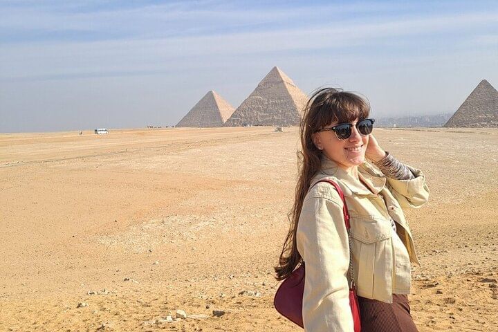 Giza Pyramids, Mummies Museum & Bazaar – All-Inclusive Full Day