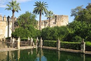Gardens and Fortress of the Christian Kings Tour in French