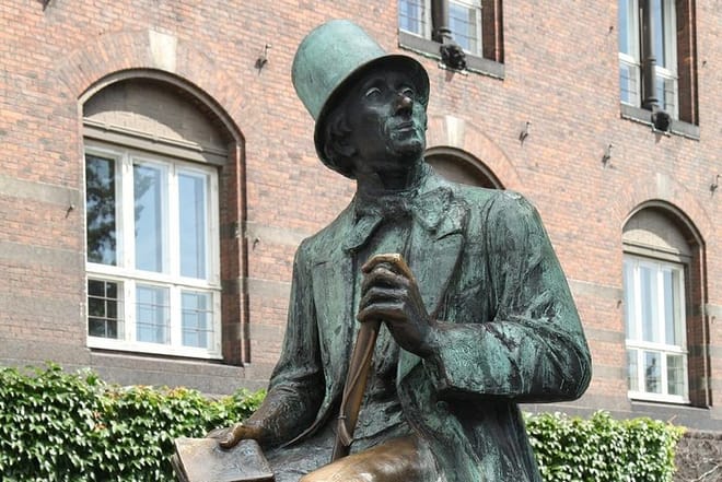 Copenhagen Private Walking Tour With A Professional Guide 4