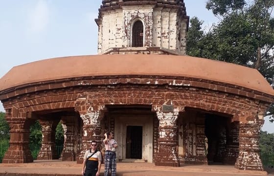 Colonial Cities, Tea Estate, Monasteries & Caves