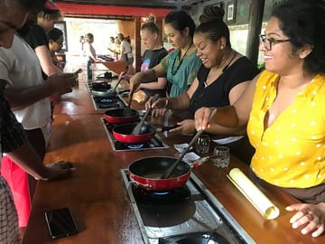 Happy cooking classes , learn how to make basic sauce