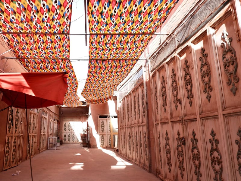 Kashgar Xinjiang: Old City, Livestock Market, Food & Culture