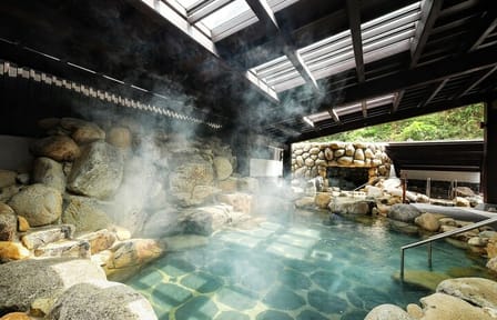 Hot Springs and Cave Exploration Tour in Ha Long Bay