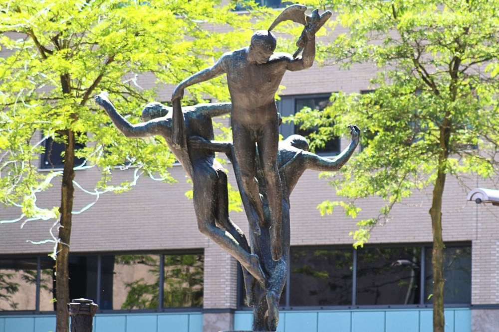 View of war memorial along the route of the Eindhoven scavenger hunt City Detective. 