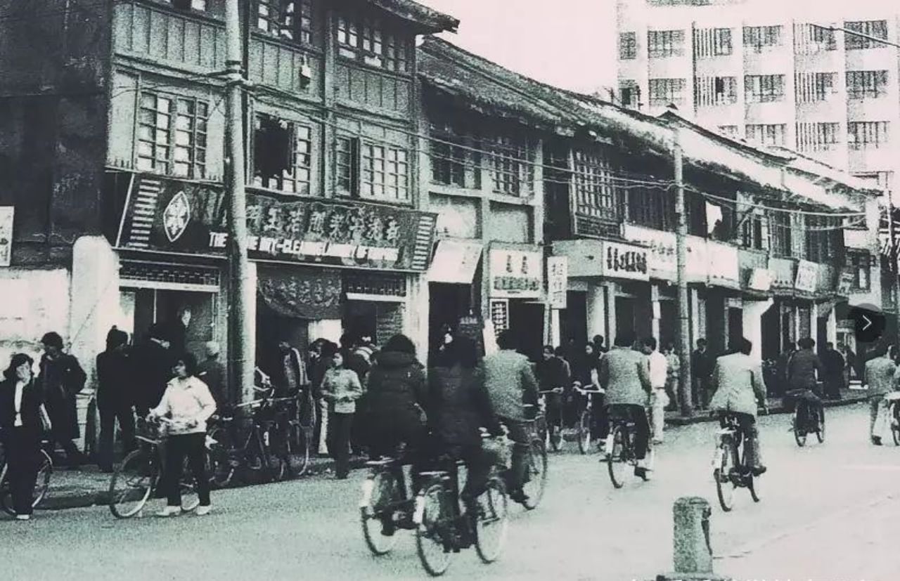 A century-old building in Kunming Old Street