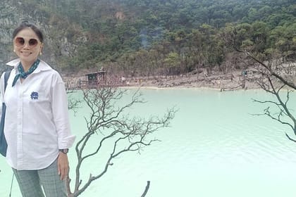 Jakarta Ciwidey White Crater and Patengan Lake from Jakarta