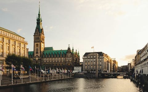 Private 10-Hour Day Tour from Berlin to Explore Hamburg